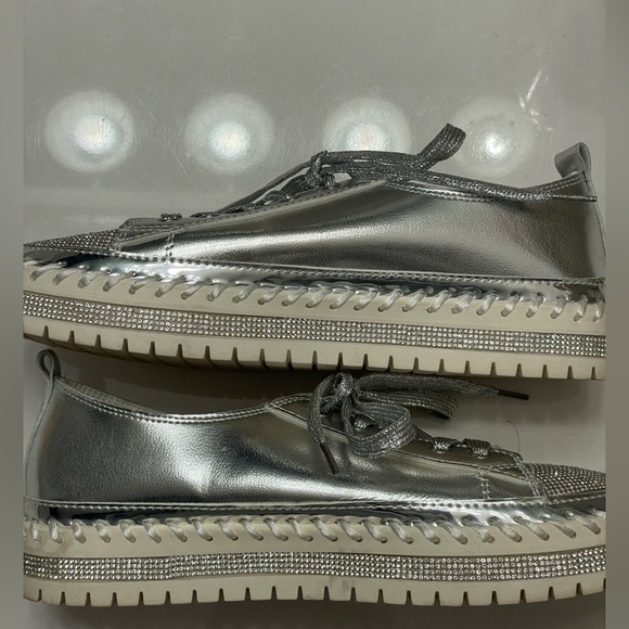 Metallic Silver Rhinestone Platform Sneakers with Espadrille Like Sole Size 8.5 - Picture 4 of 8